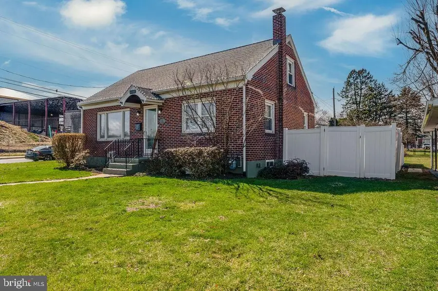 4000 6th Ave, Temple, PA 19560 - #3