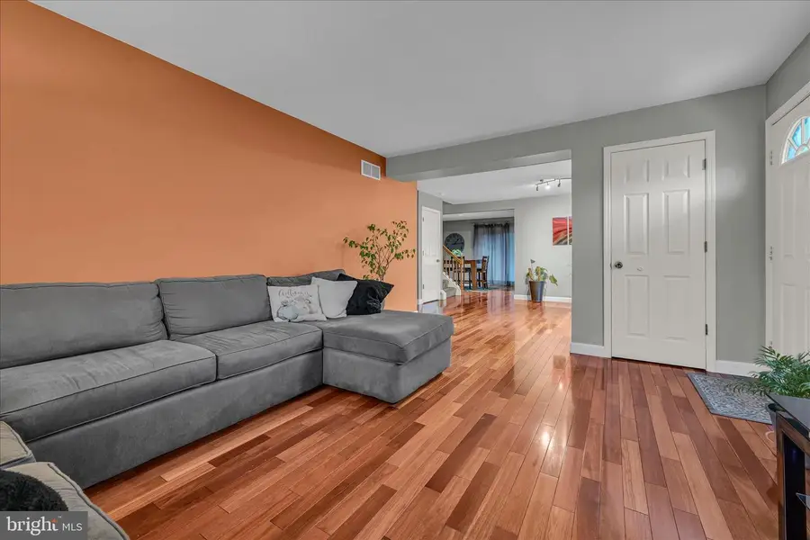 247 Bainbridge Cir, Reading, PA 19608 - #3