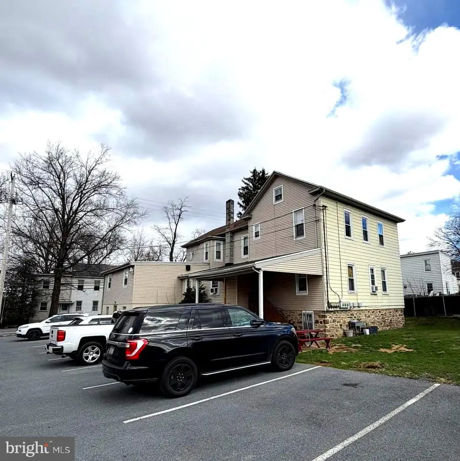 358 E Main St, Blandon, PA 19510 - #3