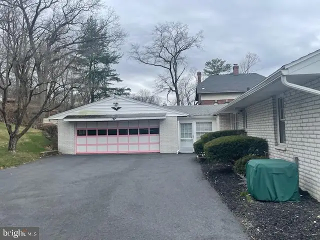 2146 Fairview Ave, Reading, PA 19606 - #3