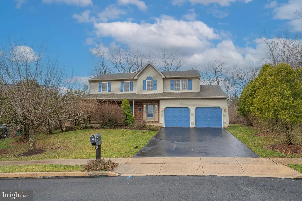 40 Elk Ct, Reading, PA 19606 - #1