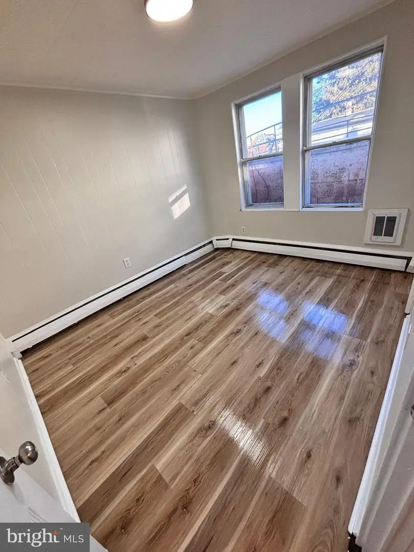 343 Chestnut St, Reading, PA 19602 - #3