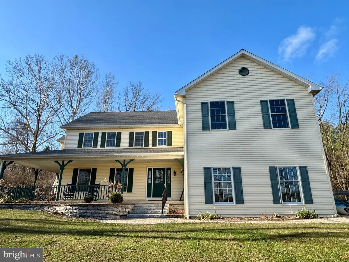 23 Cliff Side Ln, Wernersville, PA 19565 - #1