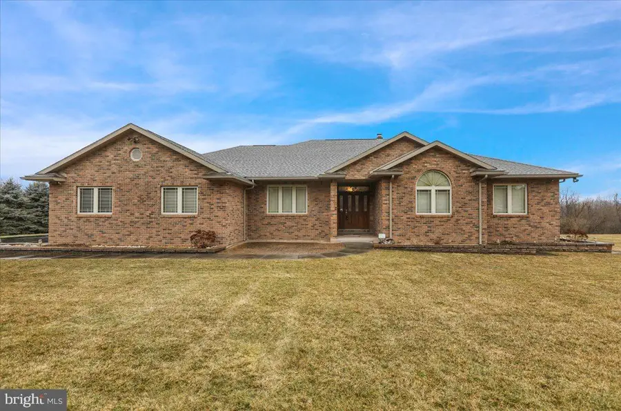 441 Birch Hill Rd, Shoemakersville, PA 19555 - #2