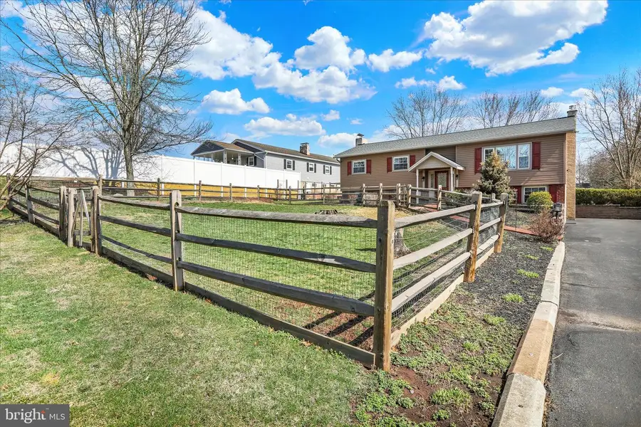 41 Laurel Ave, Birdsboro, PA 19508 - #2