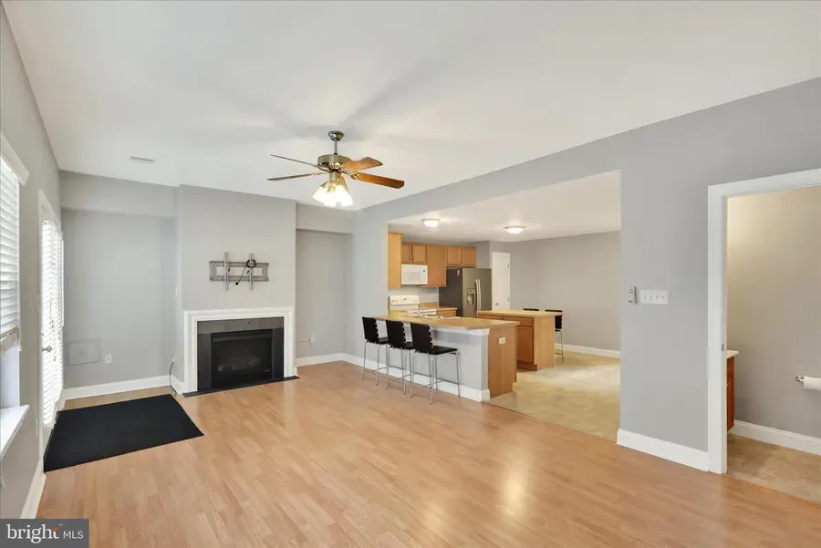 204 Silk Dr, West Reading, PA 19611 - #3
