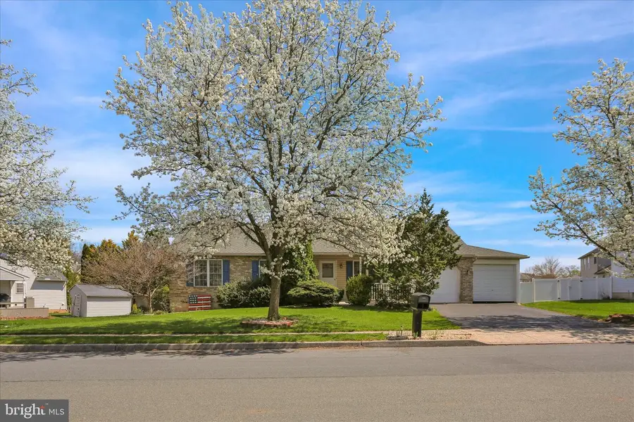 4350 Prestwick Dr, Reading, PA 19606 - #3