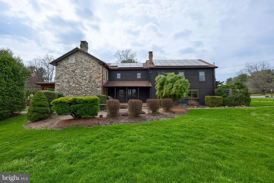 100 Seyler Rd, Fleetwood, PA 19522 - #2