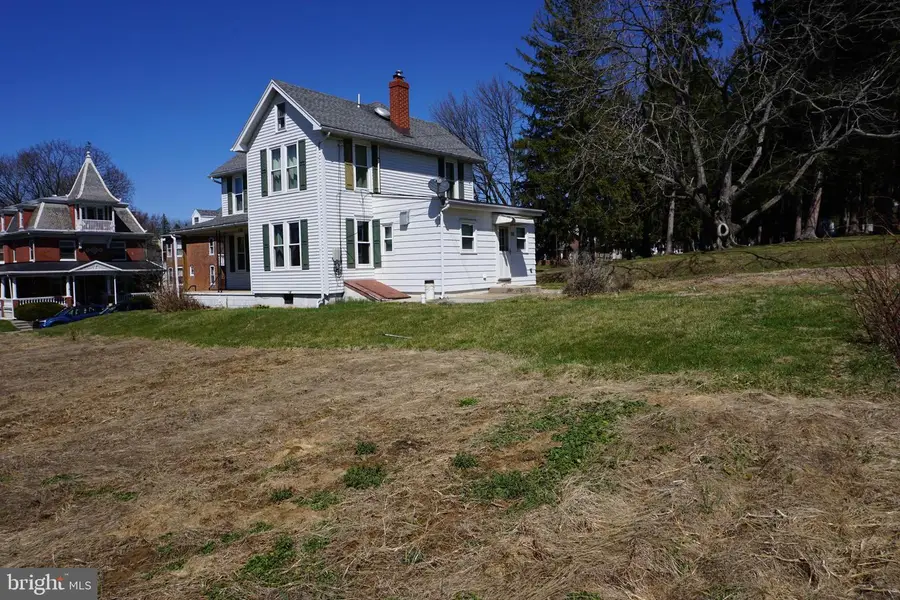 340 E Main St, Kutztown, PA 19530 - #2