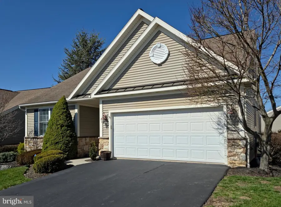 409 Westbury, Wyomissing, PA 19610 - #3