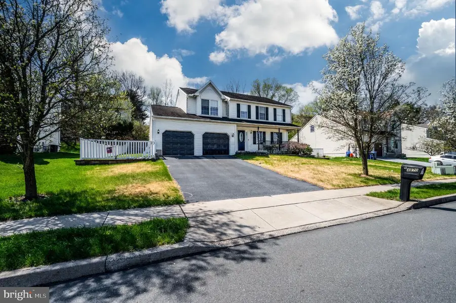 4870 Dunham Dr, Reading, PA 19606 - #3