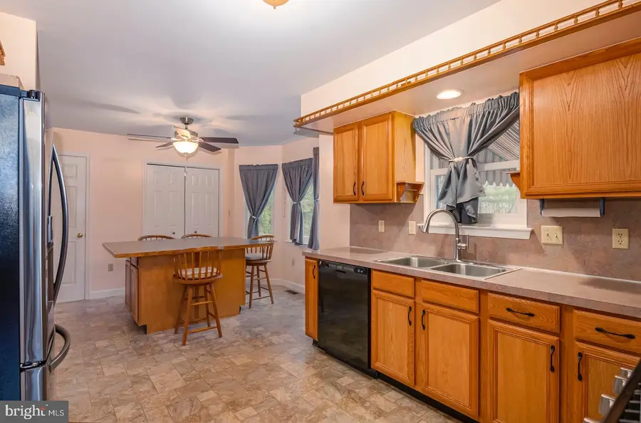 76 Hope Cir, Mohrsville, PA 19541 - #2