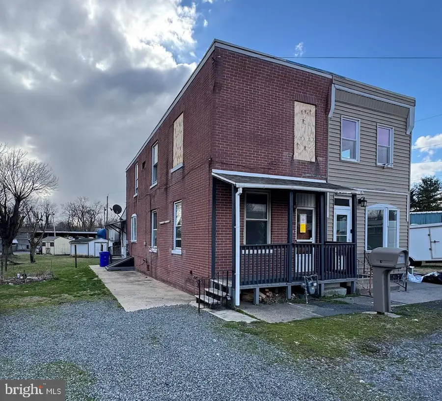 1120 Chester St, Reading, PA 19601 - #2