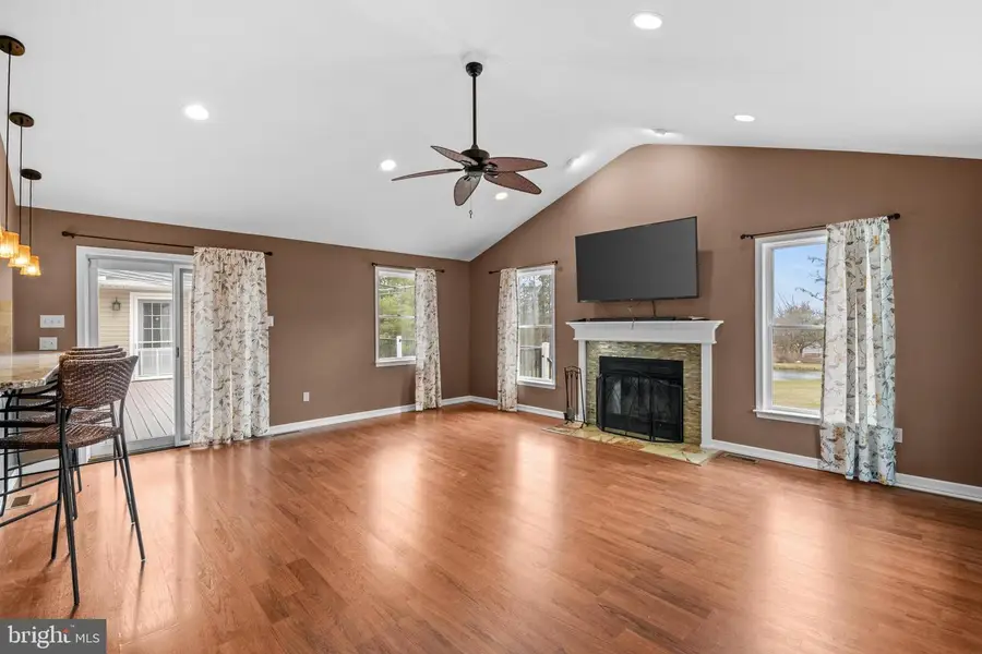 9 Alsace Ave, Temple, PA 19560 - #3