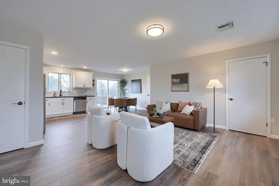 7751 Lancaster Ave, Myerstown, PA 17067 - #3