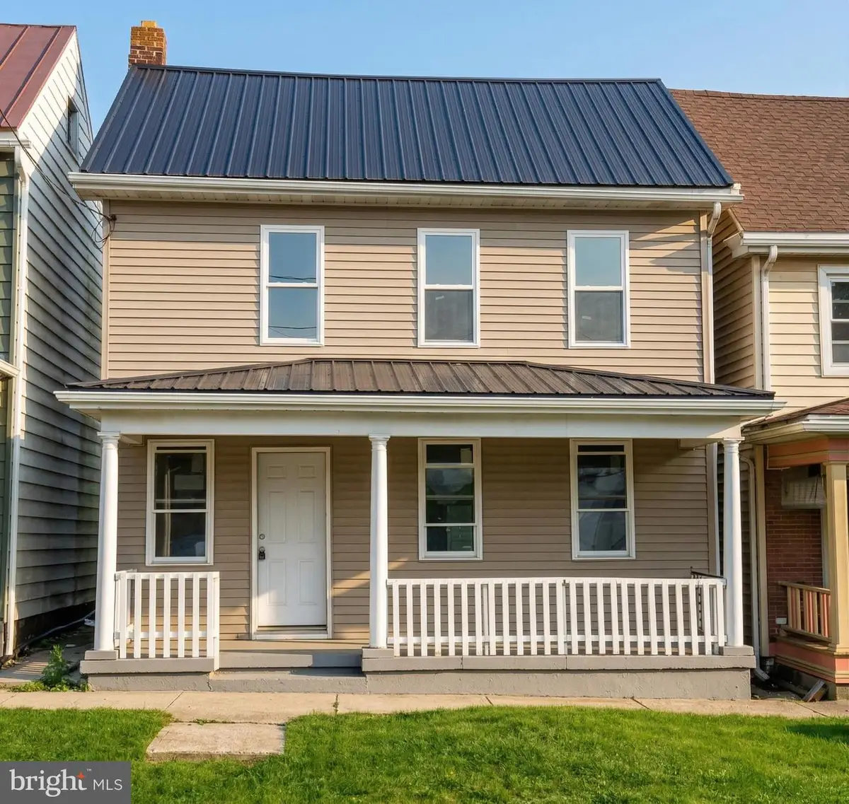 69 Main St, Womelsdorf, PA 19567 - #1