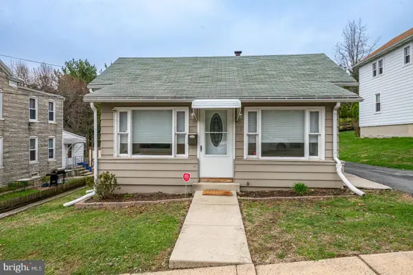 39 Seminary Ave, READING, PA 19605