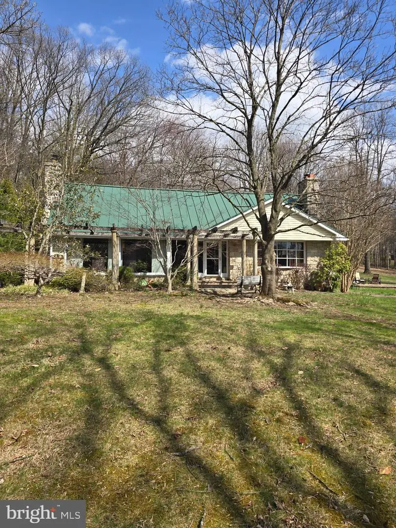 211 Orchard Rd, Fleetwood, PA 19522 - #2