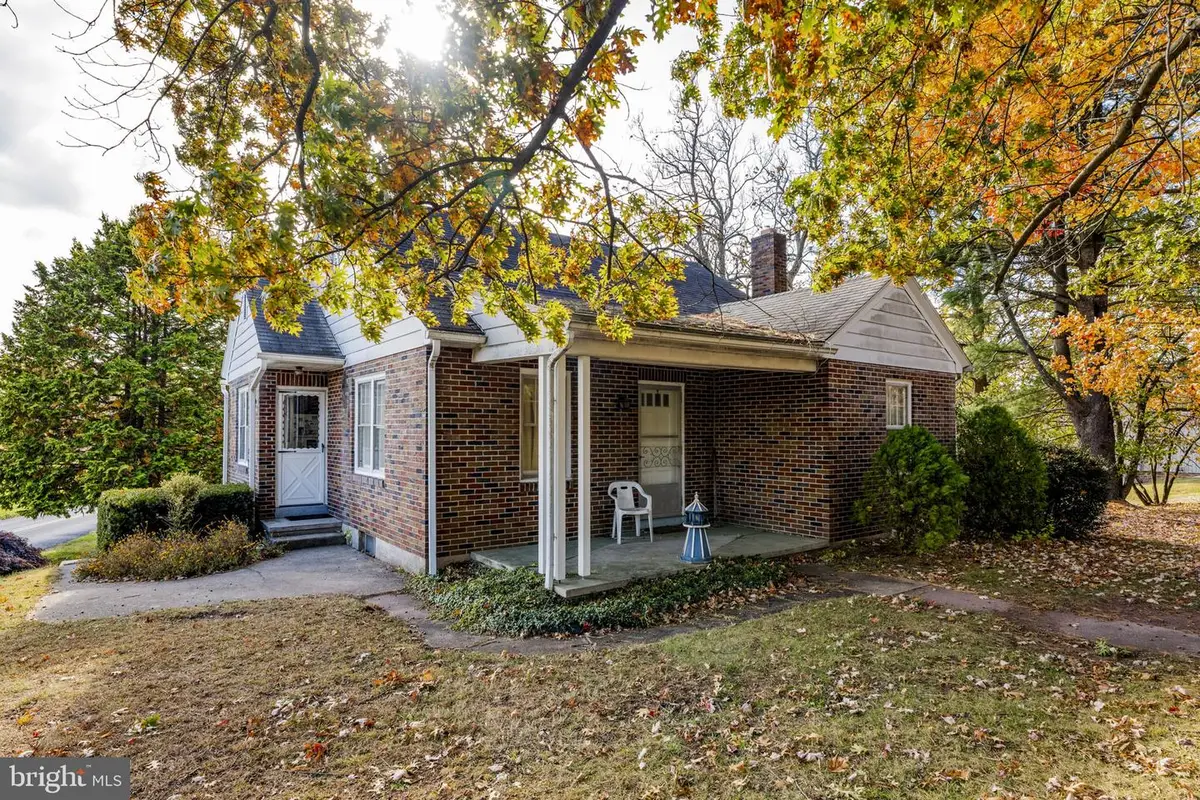 466 Witmer Rd, Mohnton, PA 19540 - #1