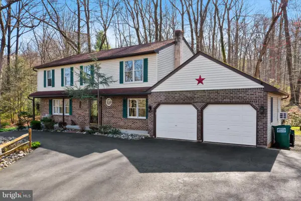 2343 Hay Creek Rd, BIRDSBORO, PA 19508