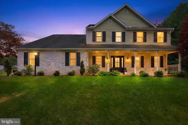 348 Garey Rd, DOUGLASSVILLE, PA 19518