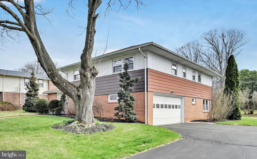 2910 Curtis Rd, READING, PA 19609 | Move Up with ERA