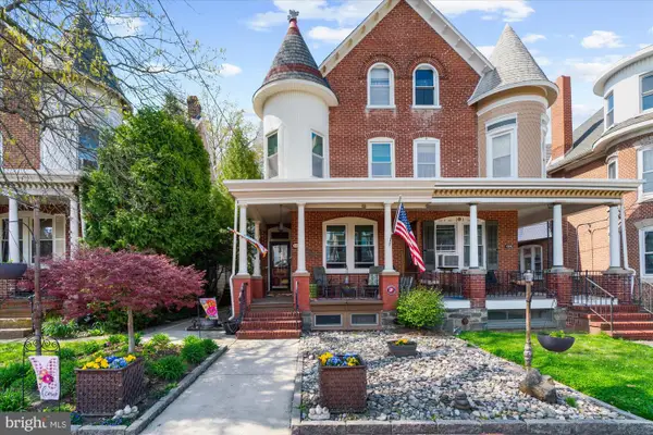 127 N Reading Ave, BOYERTOWN, PA 19512