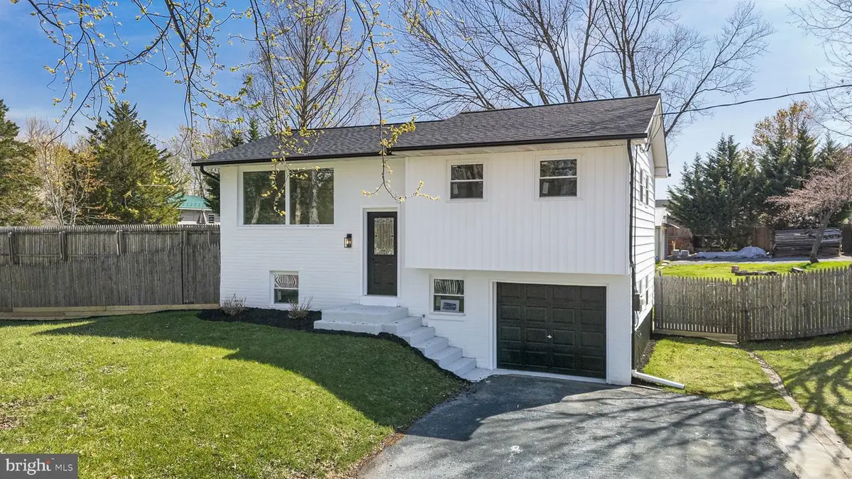 319 Fairview Chapel Rd, Birdsboro, PA 19508 - #1