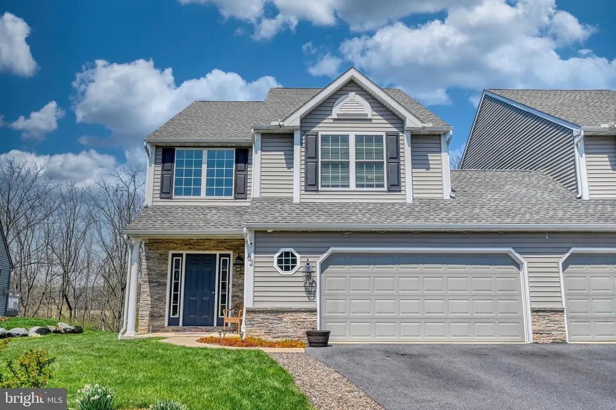 62 Regina Dr, Reading, PA 19608 - #1