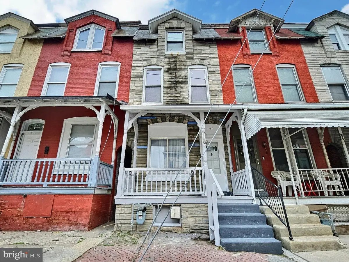 767 N 8th St, Reading, PA 19604 - #1