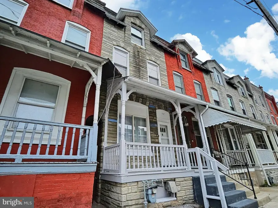 767 N 8th St, Reading, PA 19604 - #3