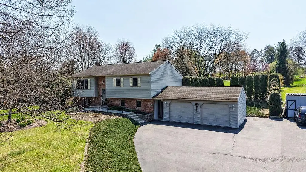 1111 Easter St, Mohrsville, PA 19541 - #1