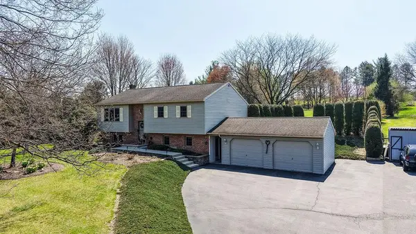 1111 Easter St, MOHRSVILLE, PA 19541