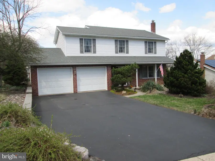 113 Nickel Dr, Bechtelsville, PA 19505 - #2