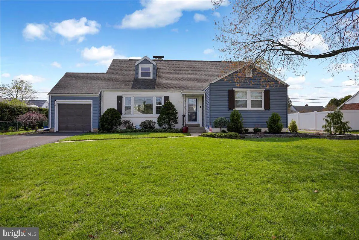 3812 Reiff Pl, Reading, PA 19606 - #1