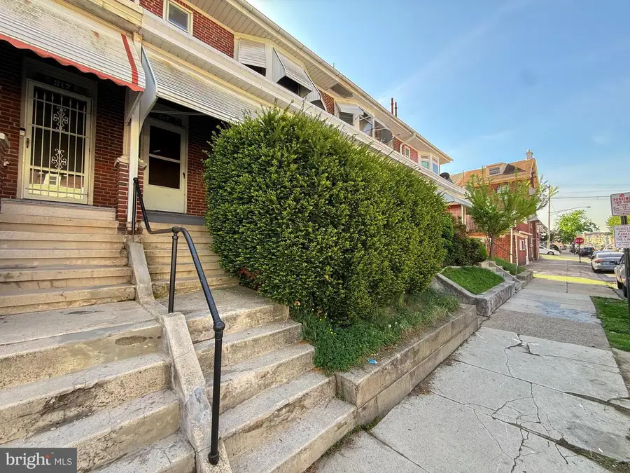 815 N 12th St, Reading, PA 19604 - #2