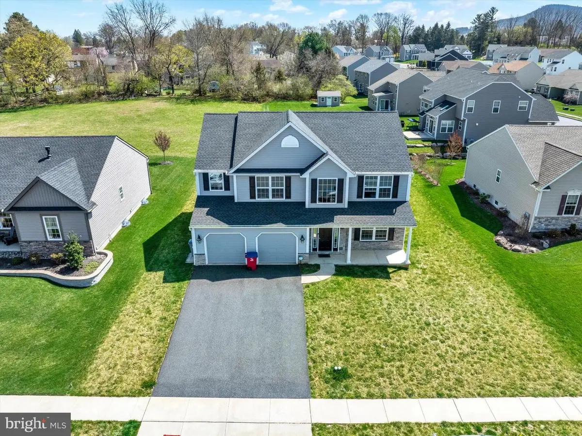 436 W Glen Tilt Ave, Wernersville, PA 19565 - #1