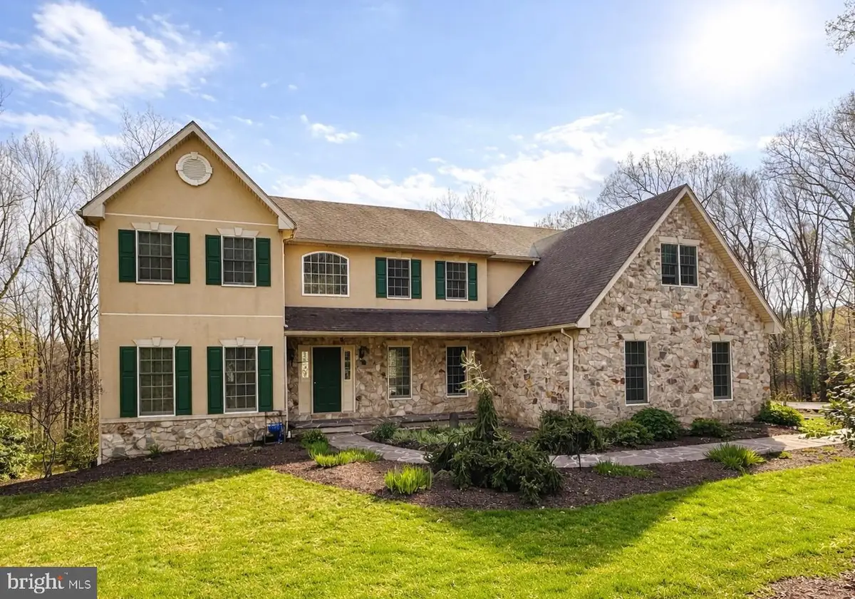 820 Oregon Rd, Mohnton, PA 19540 - #1