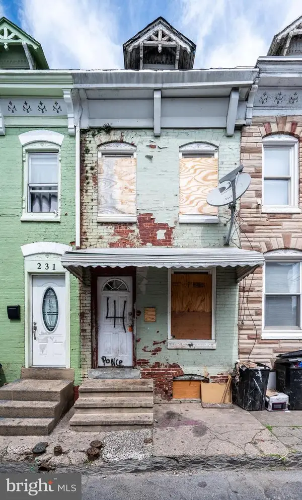 233 Hudson St, READING, PA 19601