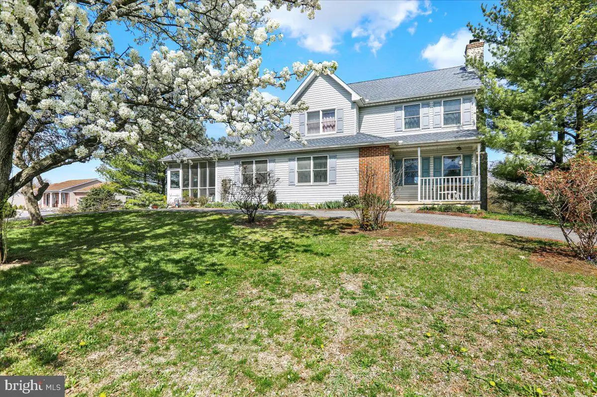 16 Linden Dr, Hamburg, PA 19526 - #1