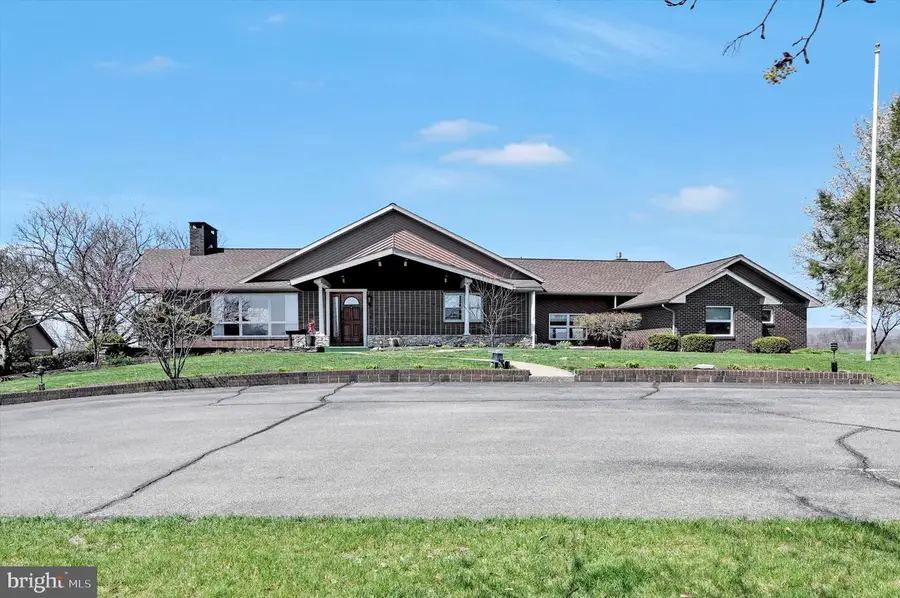 57 Arboretum Rd, Bernville, PA 19506 - #3