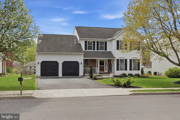 3 Sharon Ln, WERNERSVILLE, PA 19565