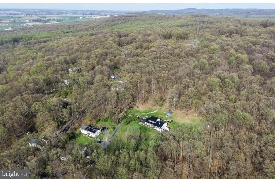 75 Clemens Rd, Fleetwood, PA 19522 - #3