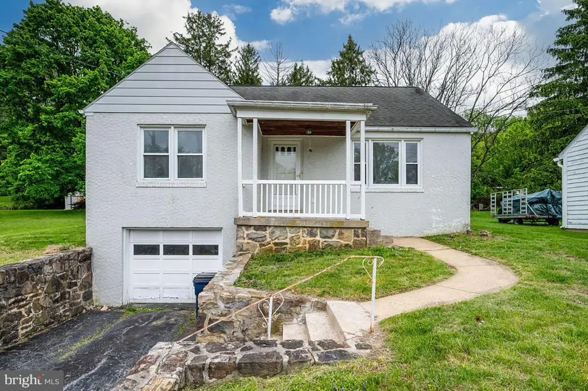 1034 Butter Ln, Reading, PA 19606 - #1