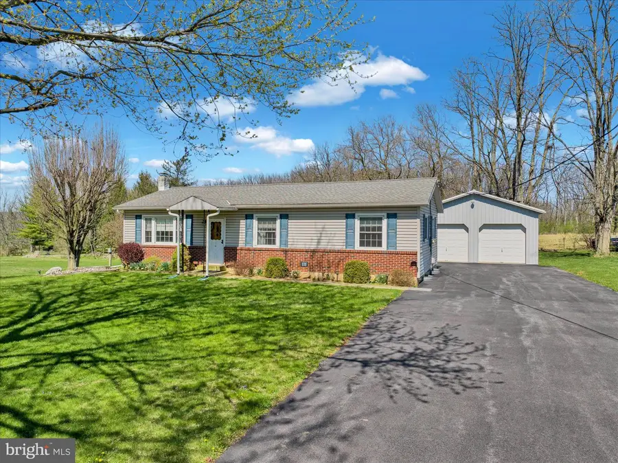 17 Richmaiden Rd, Fleetwood, PA 19522 - #2