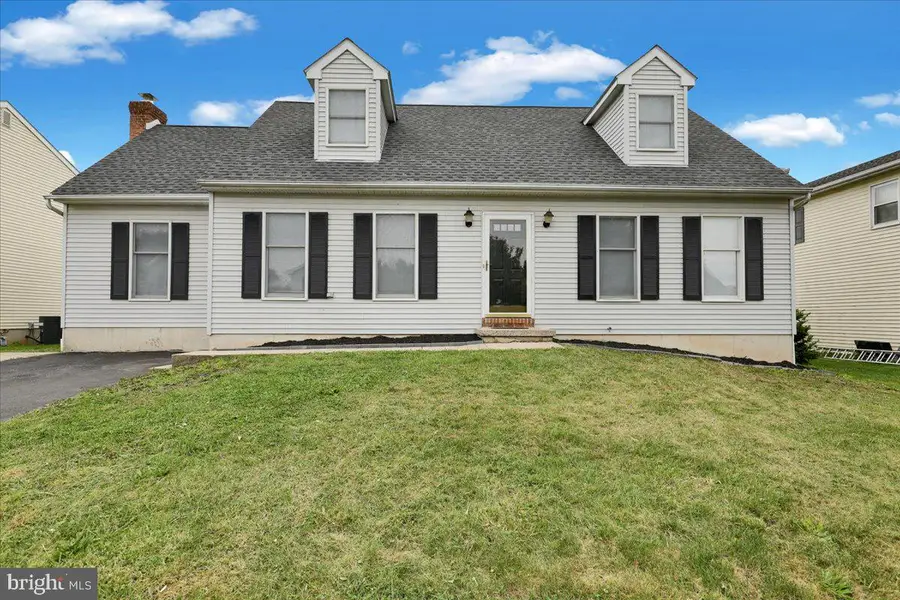 1311 Fredrick Blvd, Reading, PA 19605 - #2