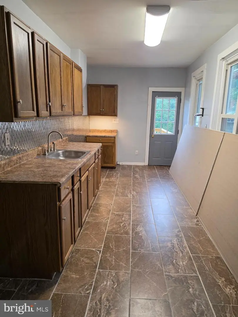 1633 Cotton St, Reading, PA 19606 - #3