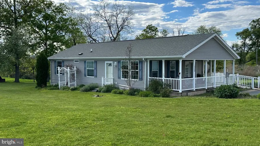 1360 Shoey Rd, Mohrsville, PA 19541 - #3