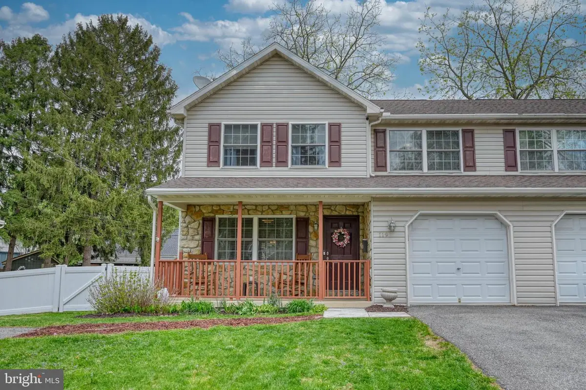 119 Norman St, Reading, PA 19609 - #1