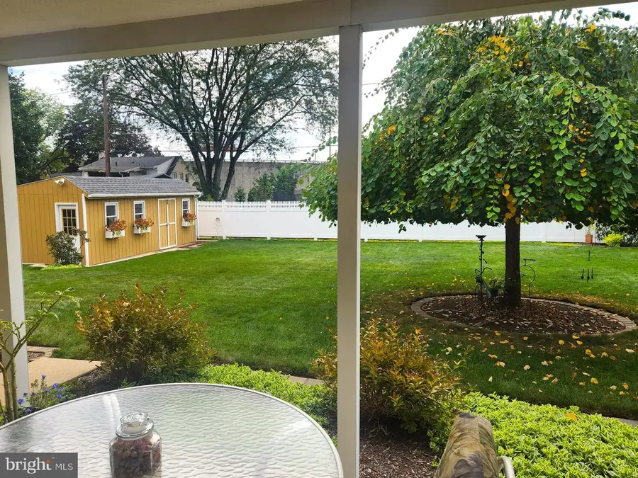 4 Upland Rd, Wyomissing, PA 19609 - #3